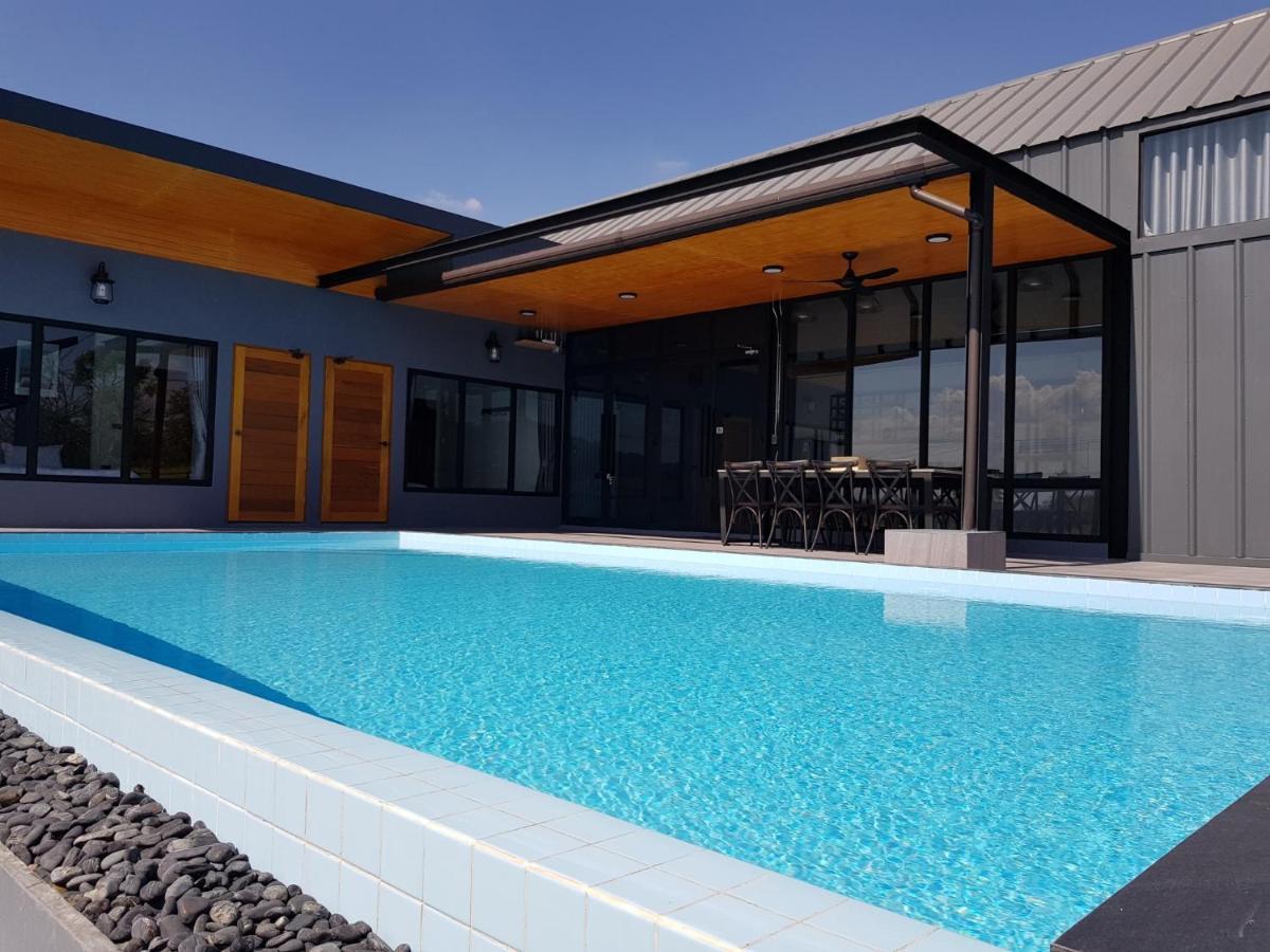 Nordic And The Pool Holiday home *